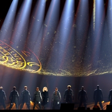 Mylène Farmer chante "Rolling Stone" - Live 2019 - Photographe : Nathalie Delépine