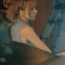 Mylène Farmer - 20 Heures Paris Première - 30 mai 1996