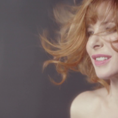 mylene-farmer-clip-a-l-ombre-capture-219