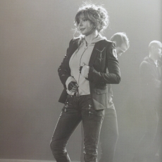 Mylène Farmer - Tournage du clip Du Temps - Photographe : Nathalie Delépine