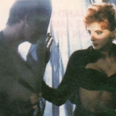 Mylène Farmer Clip Que mon coeur lâche