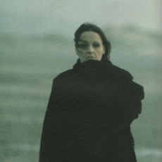 Mylène Farmer - Tournage du clip Sans contrefaçon - Photographe : Joel Casano