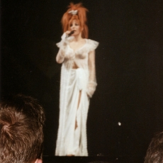 mylene-farmer-mylenium-tour-photos-fans-501
