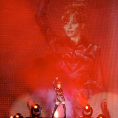 mylene-farmer_2009_tour-2009_103