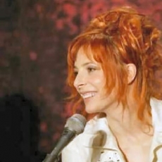 Thierry Suc, Mylène Farmer et Laurent Boutonnat - Conférence de presse - 16 décembre 2004 - Photographe : Claude Gassian