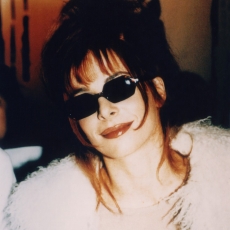 mylene-farmer-1997-defile-jean-paul-gaultier-115