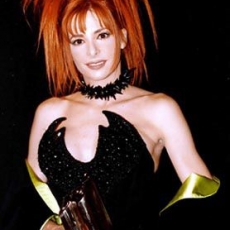 Mylène Farmer - NRJ Music Awards 2000 - Award