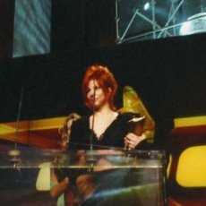 Mylène Farmer - NRJ Music Awards 2002 - Award