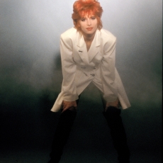 mylene-farmer_christophe-mourthe_504
