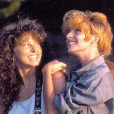 mylene-farmer-1987-elsa-trillat-404