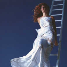 Mylène Farmer - Photographe Marino Parisotto Vay - Décembre 1998