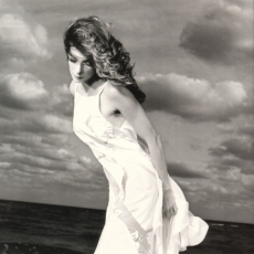 Mylène Farmer - Photographe Marino Parisotto Vay - Décembre 1998