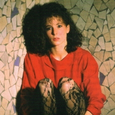 mylene-farmer_1984_pierre-perrin_312