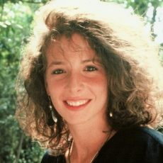 Mylène Farmer - Photographe Pierre Perrin - Eté 1984