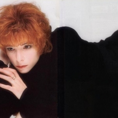 Mylène Farmer - Photographe Sainlouis - 1989