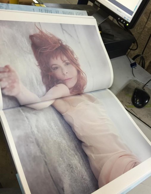 Mylène Farmer - Photo de Sylvie Lancrenon - Extrait du livre Fragile