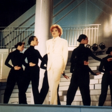 Mylène Farmer - Stars 90 - TF1 - 13 mai 1991