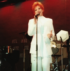 mylene-farmer-studio-22-rtl-15-mai-1991-105