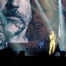 mylene-farmer-timeless-2013-paris-bercy-11-septembre-photos-fans-025