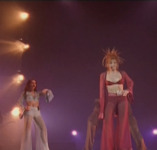 Mylène Farmer - Tenue du Tour 1996 créée par Paco Rabanne