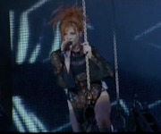 Mylène Farmer - Tenue du Tour 1996 créée par Paco Rabanne