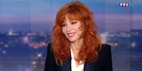 Mylène Farmer - JT de 20 heures - TF1 - 06 novembre 2015