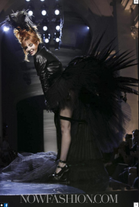 Mylène Farmer Jean-Paul Gaultier Défilé 2011