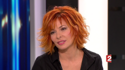 Mylène Farmer JT de 20 heures France 2 12 décembre 2010