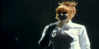 Mylène Farmer Stade de France Pub TV 20 secondes